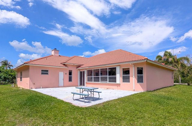 15137 85th Avenue N, Palm Beach Gardens, FL 33418