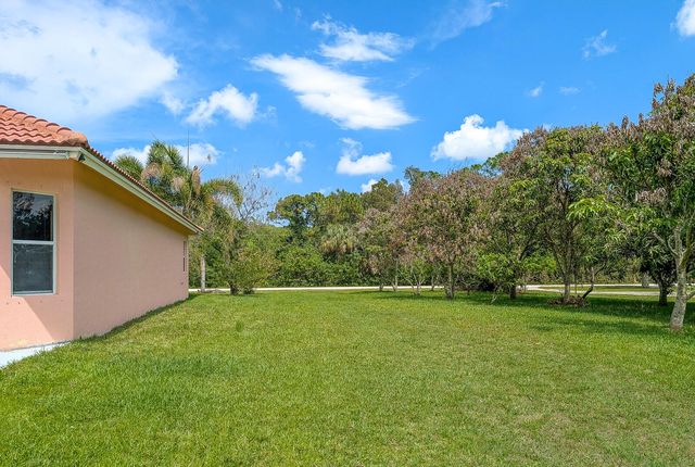 15137 85th Avenue N, Palm Beach Gardens, FL 33418