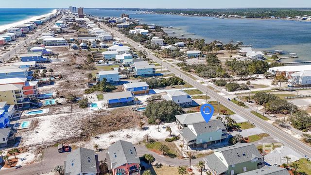 1235 W Lagoon Avenue, Gulf Shores, AL 36542