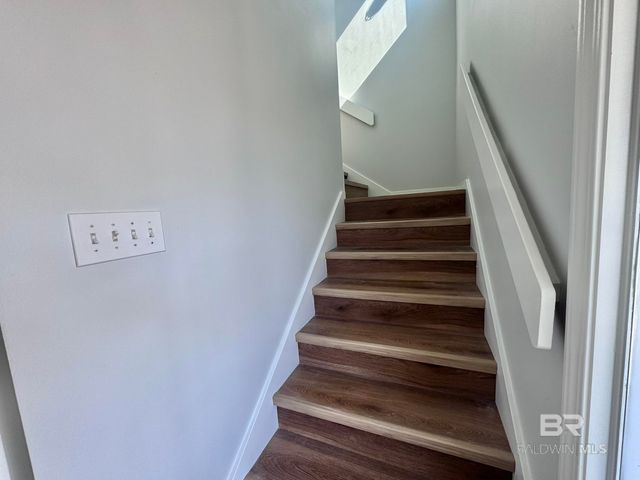 1235 W Lagoon Avenue, Gulf Shores, AL 36542