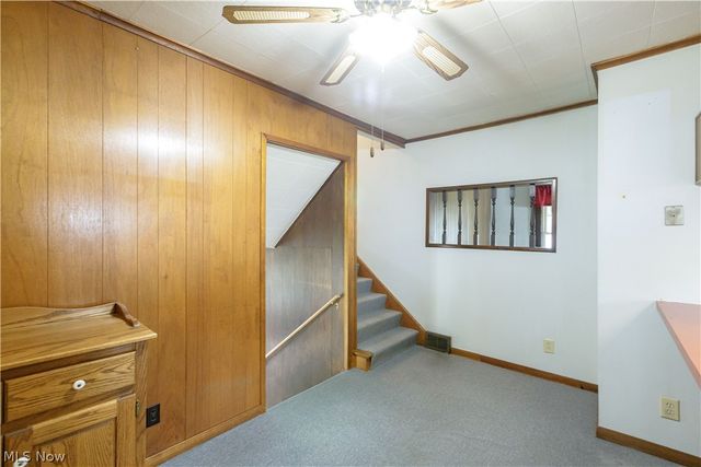 518 Hoover Place SE, Hartville, OH 44632