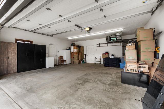 117 7th St SE, Minot, ND 58701