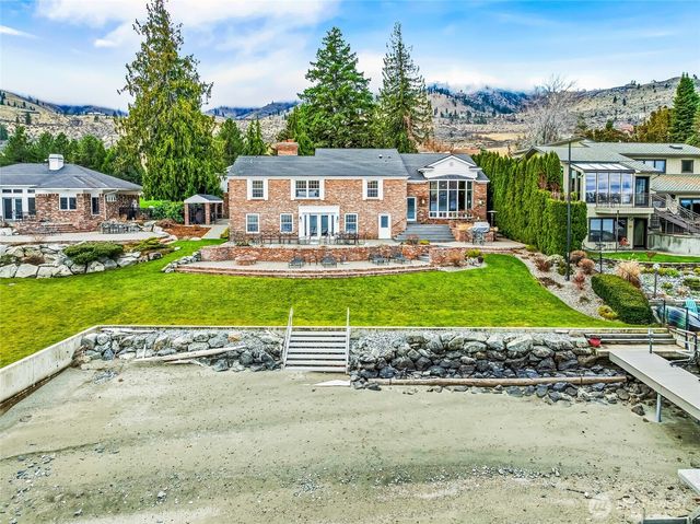 4102 US Highway 97A, Chelan, WA 98816