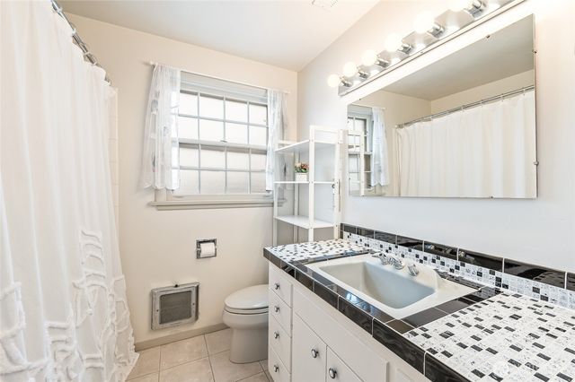 4102 US Highway 97A, Chelan, WA 98816