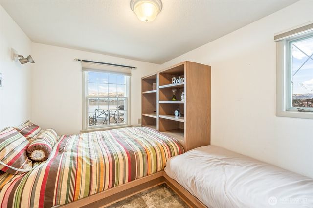 4102 US Highway 97A, Chelan, WA 98816