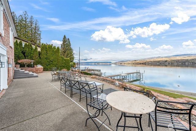 4102 US Highway 97A, Chelan, WA 98816