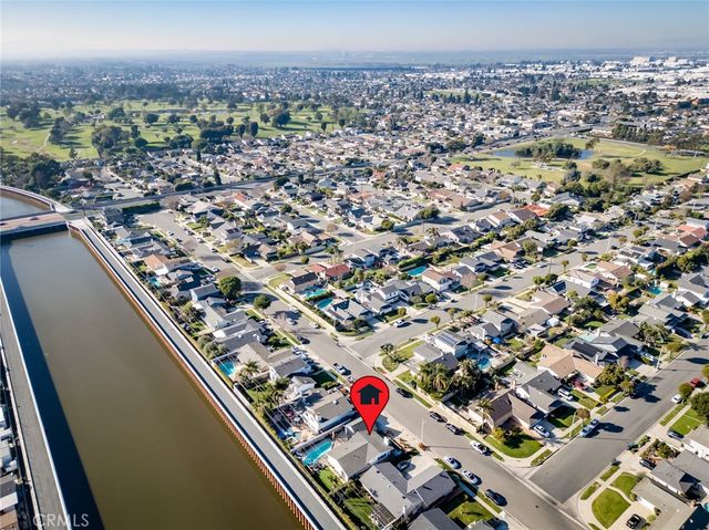 6172 Shields, Huntington Beach, CA 92647