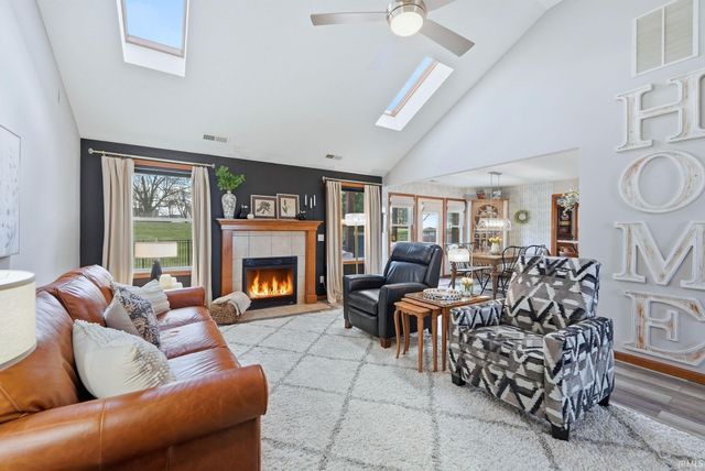 11305 Nightingale Cove, Roanoke, IN 46783