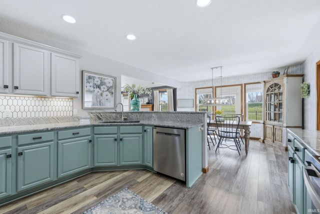 11305 Nightingale Cove, Roanoke, IN 46783