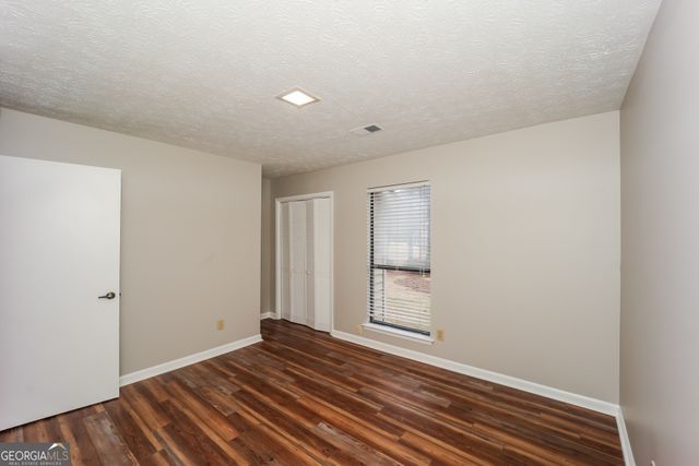 145 Whitney Way, Fayetteville, GA 30214