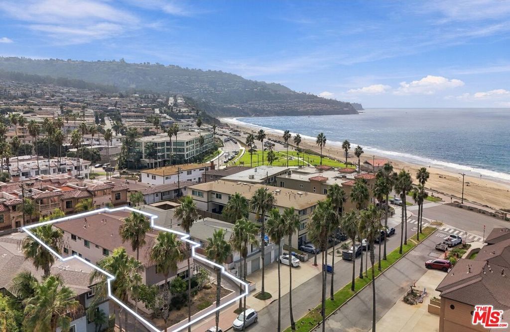 106 Vista Del Mar, Redondo Beach, CA 90277 — exterior