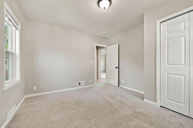 7431 Pillsbury Avenue S, Richfield, MN 55423