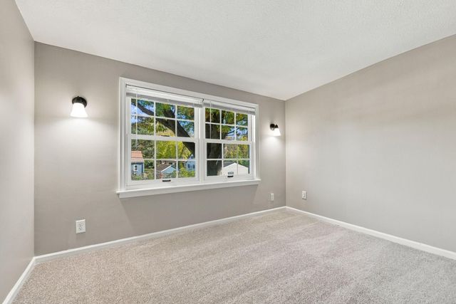 7431 Pillsbury Avenue S, Richfield, MN 55423