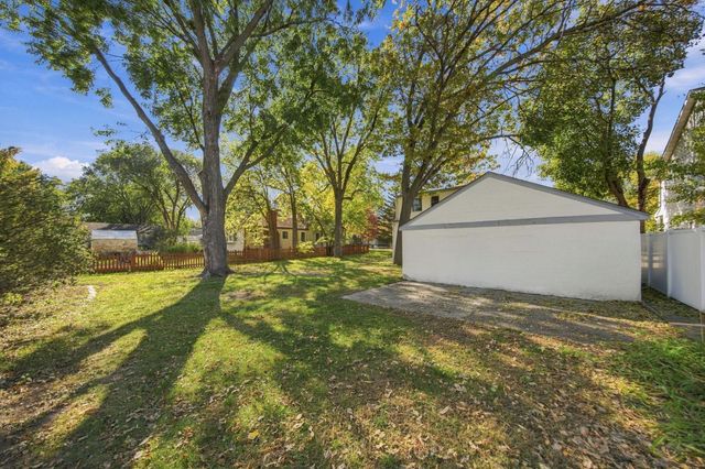 7431 Pillsbury Avenue S, Richfield, MN 55423