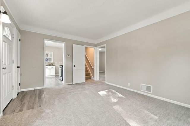7431 Pillsbury Avenue S, Richfield, MN 55423