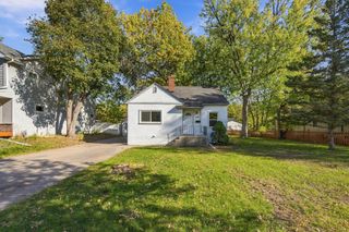 7431 Pillsbury Avenue S, Richfield, MN 55423