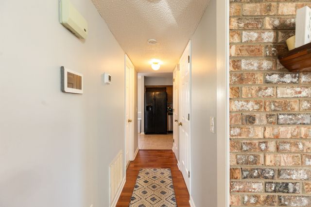 100 Deerpoint Ln, Hendersonville, TN 37075