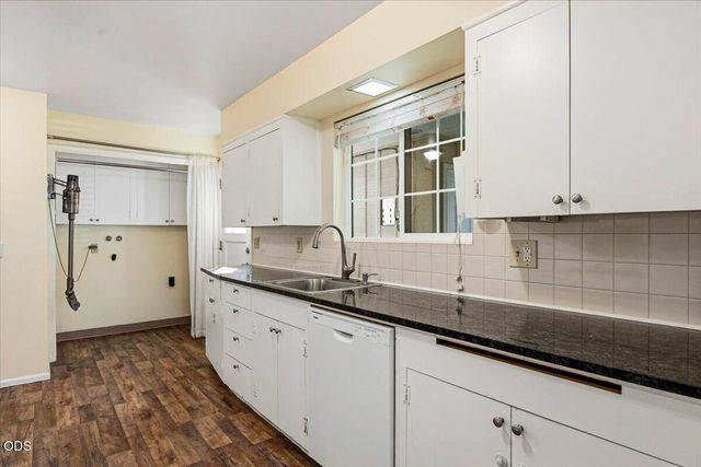 914 SW 15th Street, Redmond, OR 97756