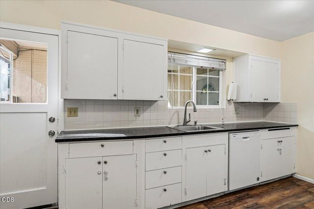 914 SW 15th Street, Redmond, OR 97756