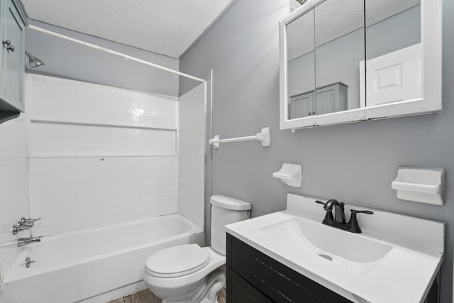 2254 Perkins Court, P, Columbus, OH 43229