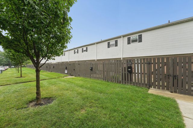 2254 Perkins Court, P, Columbus, OH 43229