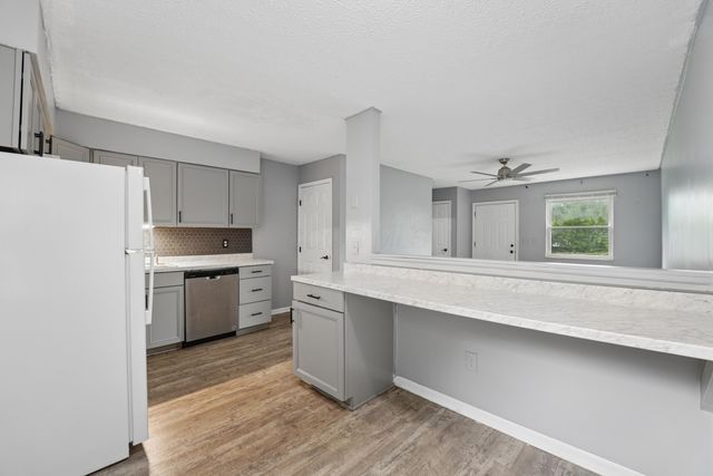 2254 Perkins Court, P, Columbus, OH 43229