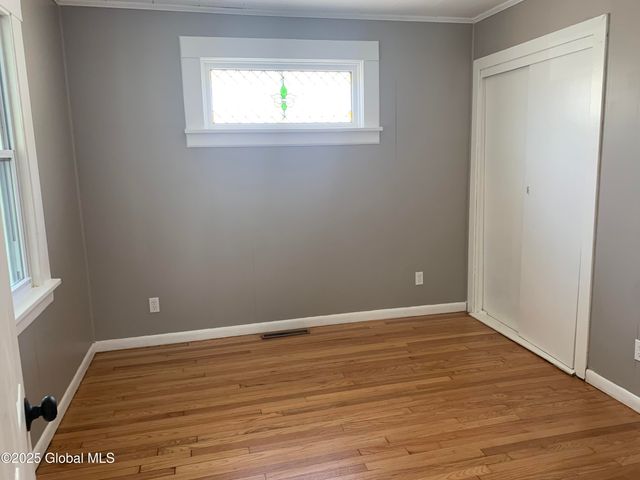 618 Poutre Avenue, Rotterdam, NY 12306