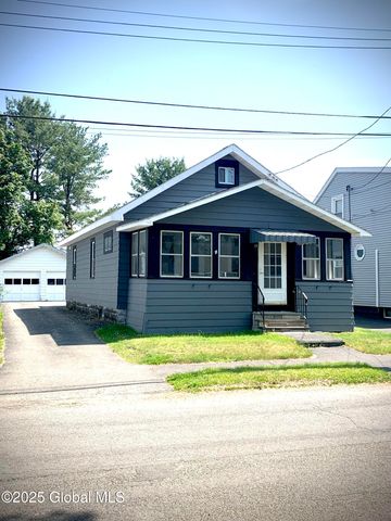 618 Poutre Avenue, Rotterdam, NY 12306