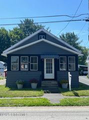 618 Poutre Avenue, Rotterdam, NY 12306