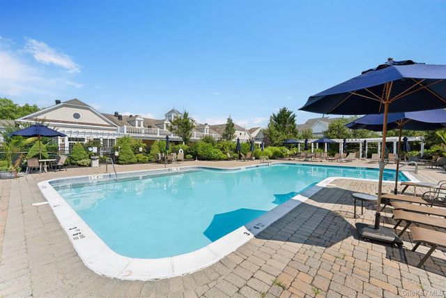 177 Melody Court, Eastport, NY 11941