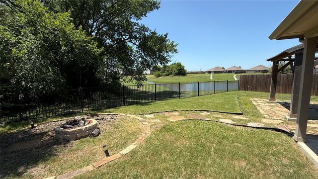 1203 Timberfalls Drive, Anna, TX 75409