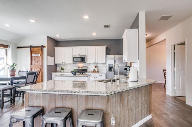 1203 Timberfalls Drive, Anna, TX 75409