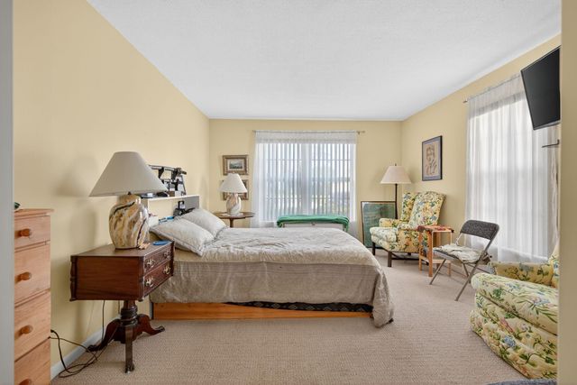 5580 Tamberlane Circle 133, Palm Beach Gardens, FL 33418