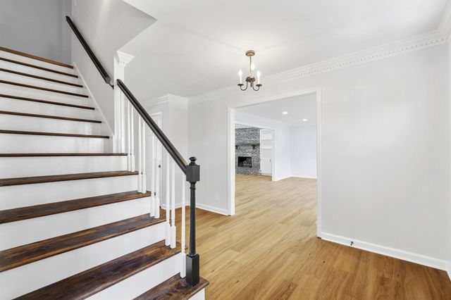 1639 Colonial Shores Drive, Hixson, TN 37343