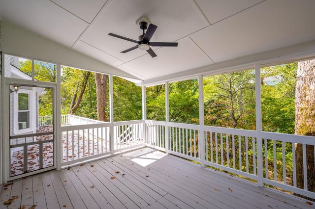 1639 Colonial Shores Drive, Hixson, TN 37343