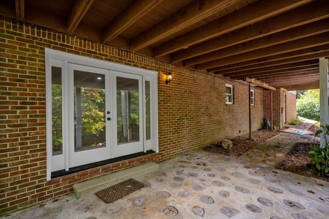 1639 Colonial Shores Drive, Hixson, TN 37343