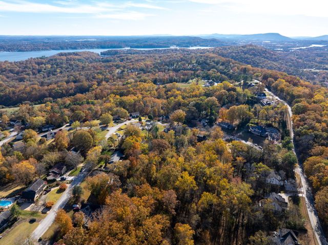 1639 Colonial Shores Drive, Hixson, TN 37343