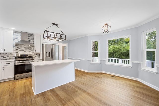 1639 Colonial Shores Drive, Hixson, TN 37343