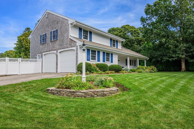3 Russell Dr, Harwich, MA 02645