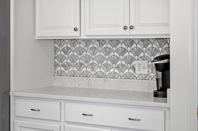 3 Russell Dr, Harwich, MA 02645