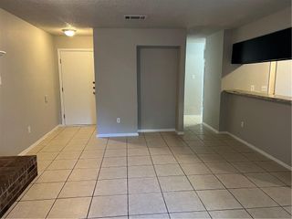 4305 Acropolis CT B, Austin, TX 78759