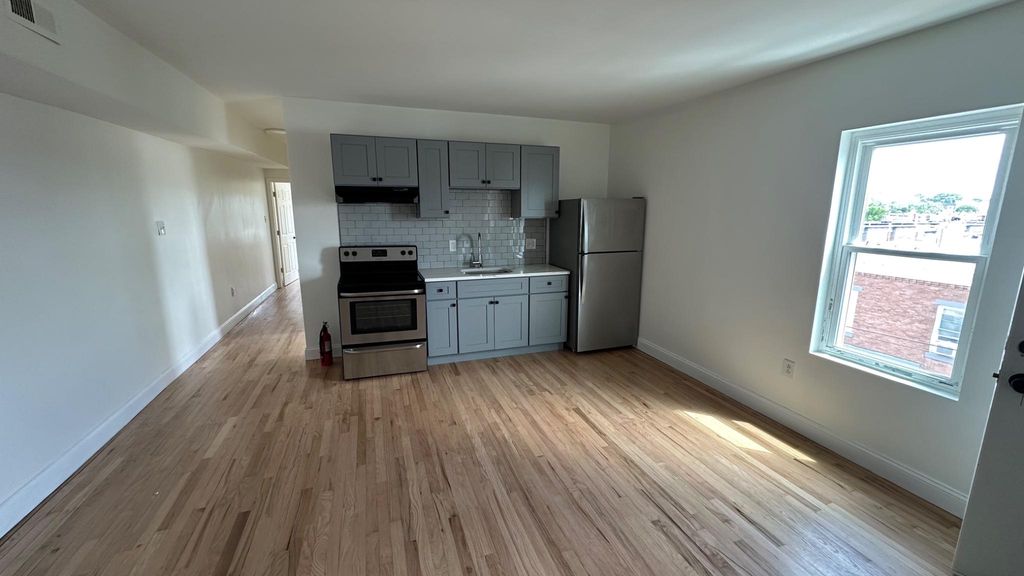 1454 S 28TH ST, Philadelphia, PA 19146