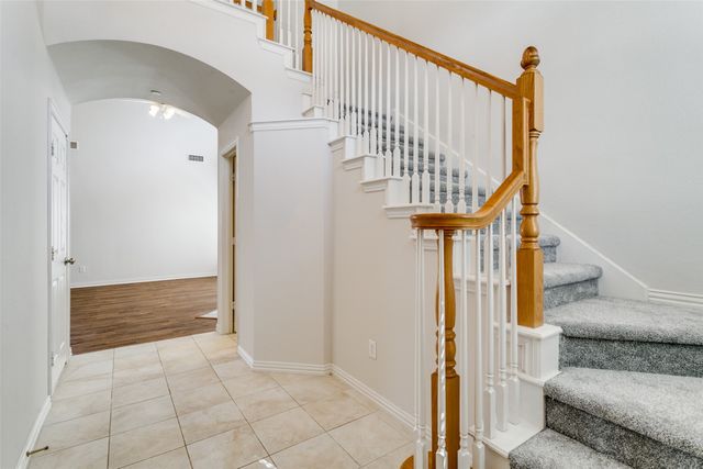 511 Poplar Lane, Irving, TX 75063