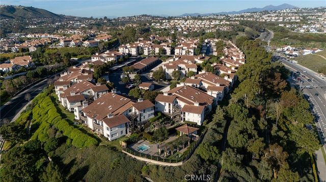 72 Corniche Drive E, Dana Point, CA 92629