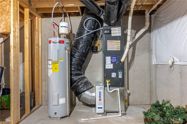 6487 Tralee Lane, Goshen, OH 45122