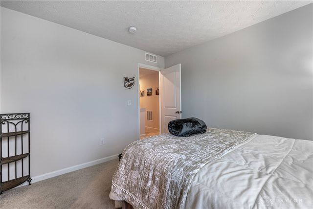 6487 Tralee Lane, Goshen, OH 45122