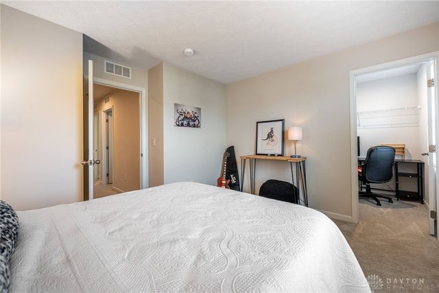 6487 Tralee Lane, Goshen, OH 45122