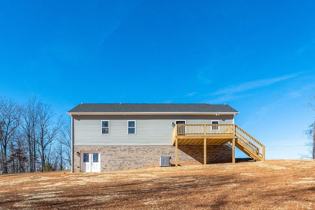 1720 Oak Ridge Road, Appomattox, VA 24522