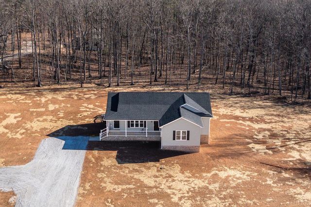 1720 Oak Ridge Road, Appomattox, VA 24522