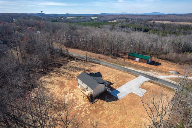 1720 Oak Ridge Road, Appomattox, VA 24522